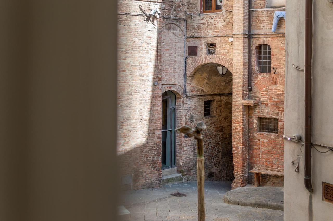 Affaccio Sul Castellare Apartment เซียนา ภายนอก รูปภาพ